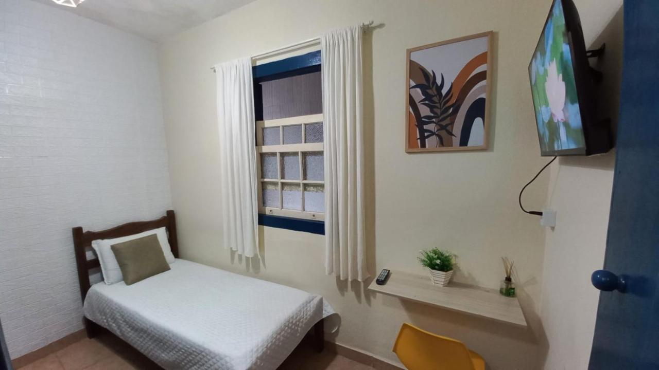 Quarto Individual Em Hospedaria No Centro โอว์โรเปรโต ภายนอก รูปภาพ